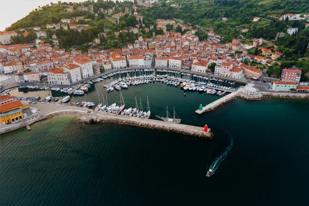 Piran – en vacker slovensk stad vid Adriatiska havet